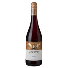 Caja de 6 unidades Montes Limited Selection Pinot Noir ($6.990 c/u)