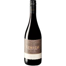 Caja de 6 unidades Etnico Reserva Pinot Noir ($4.990 c/u)