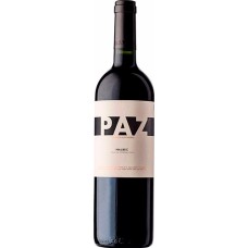 Caja de 6 unidades Paz, finca las Moras Malbec ($12.990 c/u) Argentino