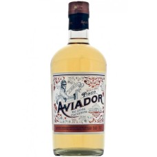 Pisco Aviador 36°, 700cc 